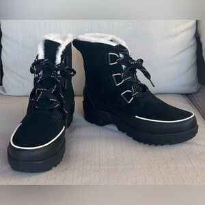 Sorel Black Tivoli IV Lace-Up Waterproof Boots